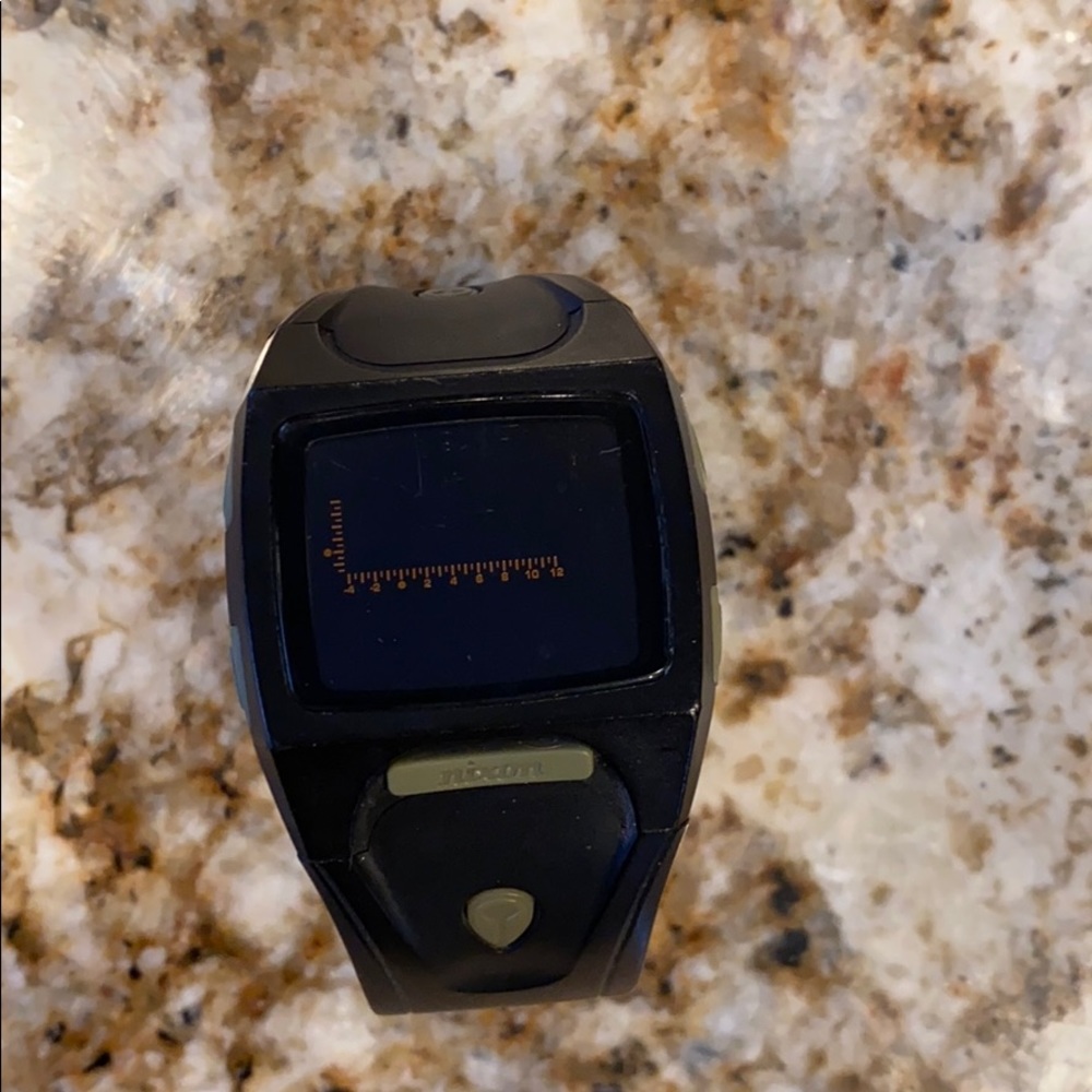 Nixon watch